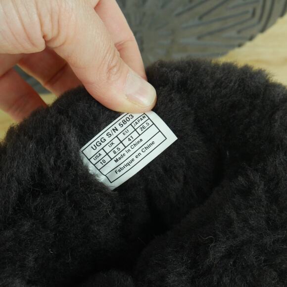 UGG Size 10 Bailey Button II Dark Brown Suede Shearling Foldover Boots Comfort - Picture 10 of 10